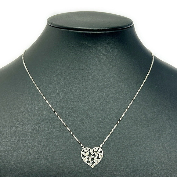 TIFFANY Co Silver Olive Green Leaf Heart Necklace - Picture 1 of 7